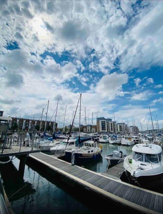 Cosy Apartment At The Marina Portishead Dış mekan fotoğraf
